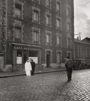 Lot 4142, Auction  110, Doisneau, Robert, La stricte intimité