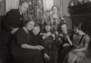 Lot 4282, Auction  110, Sander, August, The Sander family at Christmas