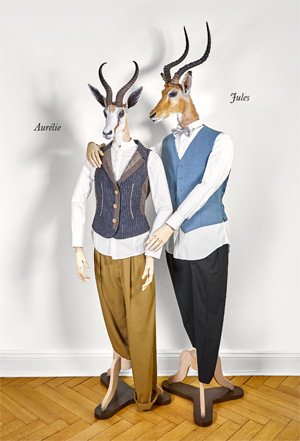 Lot 6409, Auction  113, Studio Deyrolle, "Jules": Mannequin mit Präparat eines Impalakompfes