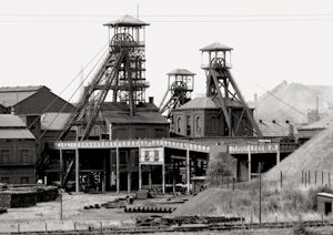 Lot 4092, Auction  116, Becher, Bernd and Hilla, Monceau Fontaine Nr. 18, Charleroi