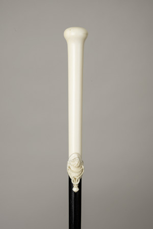 Lot 2259, Auction  120, Flanierstock, Eleganter Flanierstock mit langem Elfenbeingriff