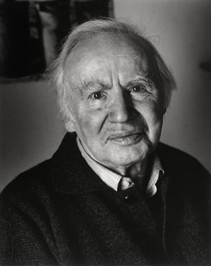 Lot 2702, Auction  120, Jungk, Robert und Kruse, Ingrid von, Masch. Brief m. U. sowie Schriftstück m. U.  und Porträt in Originalfotografie.