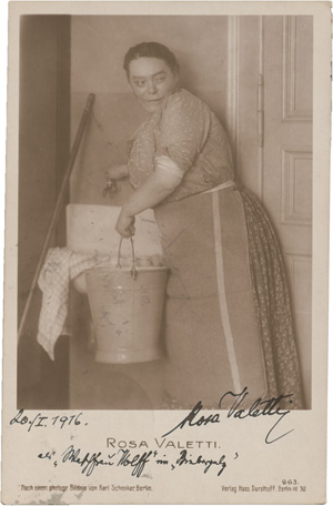 Lot 2493, Auction  122, Schauspieler und Sänger, 75 Foto-Postkarten