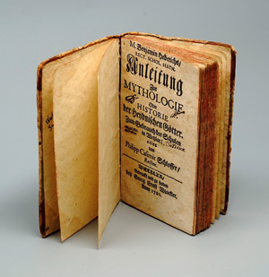 Lot 1811, Auction  125, Hederich, Benjamin, Anleitung zur Mythologie. Wetzlar, G. E. Winckler, 1720. - Nicht im VD18 und im KVK