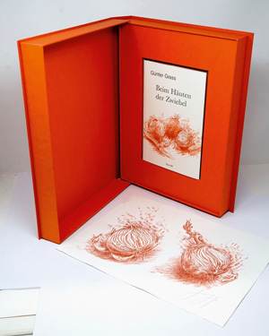 Lot 3125, Auction  125, Grass, Günter, Beim Häuten der Zwiebel. Göttingen, Steidl, 2006. - Mit signierter Original-Lithographie. 150 Exemplare