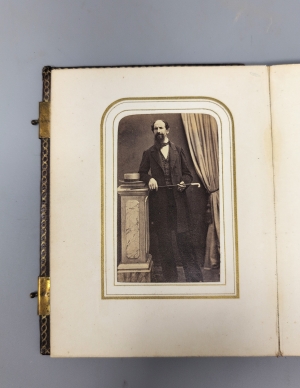 Los 109 - Italienisches Porträtalbum des Risorgimento - Fotoalbum mit 20 Porträtfotografien, CDV-Format - 3 - thumb