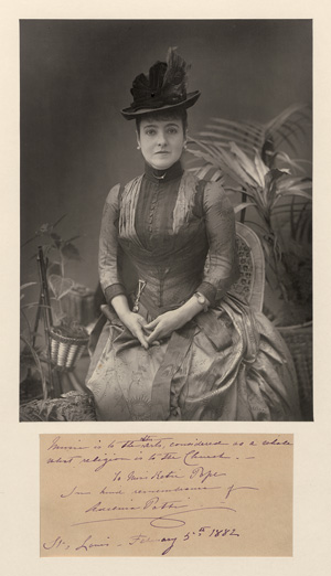 Lot 2645, Auction  127, Patti, Adelina, Großes Porträtfoto, zusammenmontiert mit einem Albumblatt. 1882