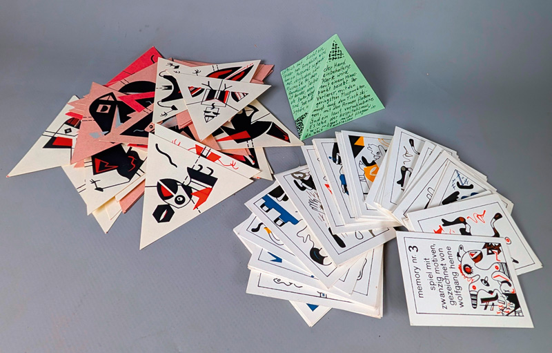 Lot 3142, Auction  127, Henne, Wolfgang, Dreiseiten-Vögel-Domino (und:) memory nr. 3. Zwei Kartenspiele. 